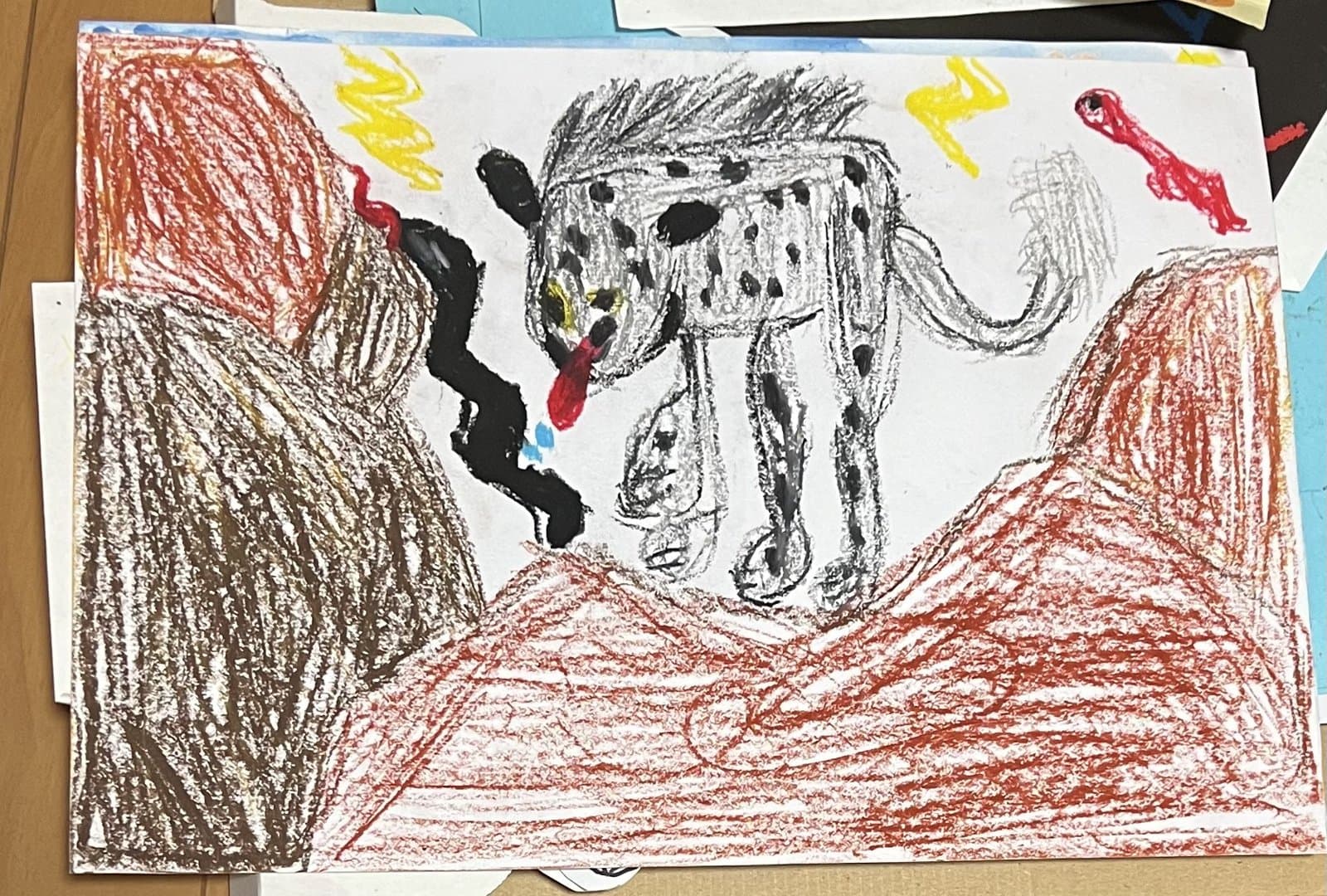 小学生時代に描いたクレヨン画